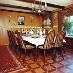 & Restaurant Bei Hoelzchen Hotel