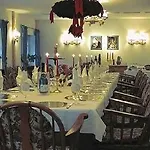 & Restaurant Bei Hoelzchen 3*