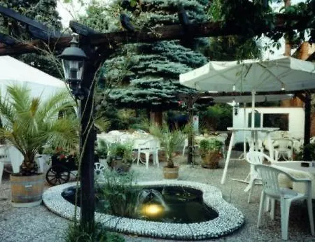 & Restaurant Bei Hoelzchen Hotel 3*