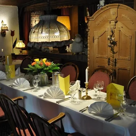 מלון & Restaurant Bei Hoelzchen