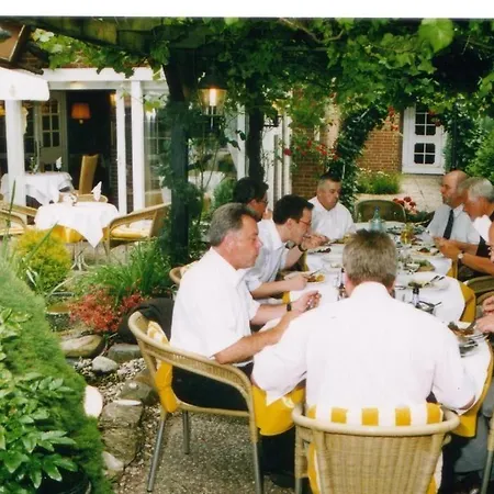 מלון & Restaurant Bei Hoelzchen 3*