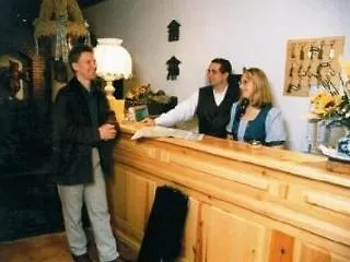 & Restaurant Bei Hoelzchen 3* Hanôver