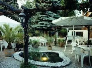 & Restaurant Bei Hoelzchen 3* Hanôver