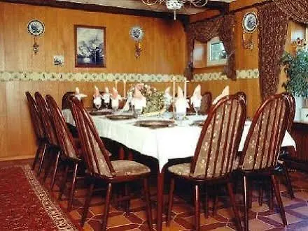 & Restaurant Bei Hoelzchen Hannover