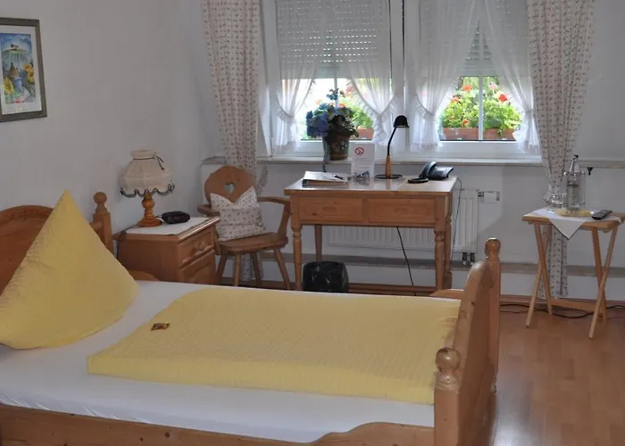 & Restaurant Bei Hoelzchen Hannover