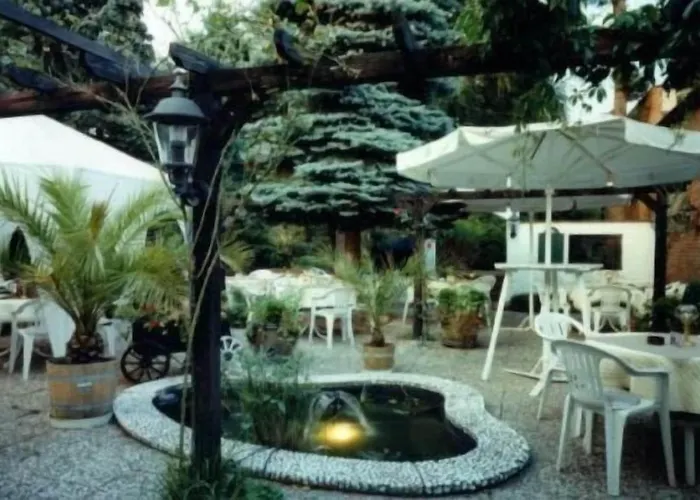 & Restaurant Bei Hoelzchen Hotel Hannover