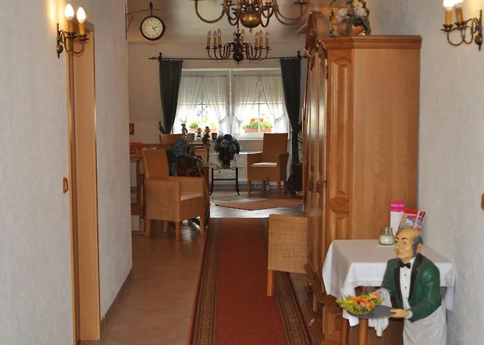 & Restaurant Bei Hoelzchen Hotell Hannover