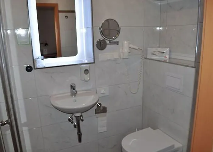 Hotel & Restaurant Bei Hoelzchen Hannover