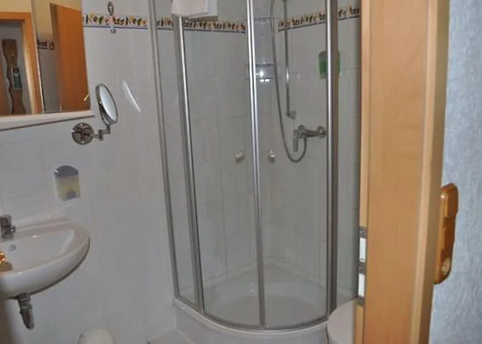 Hotel & Restaurant Bei Hoelzchen 3*