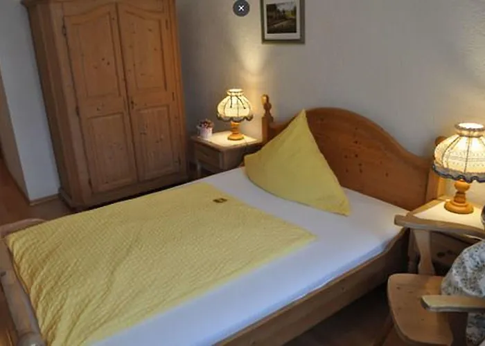 & Restaurant Bei Hoelzchen