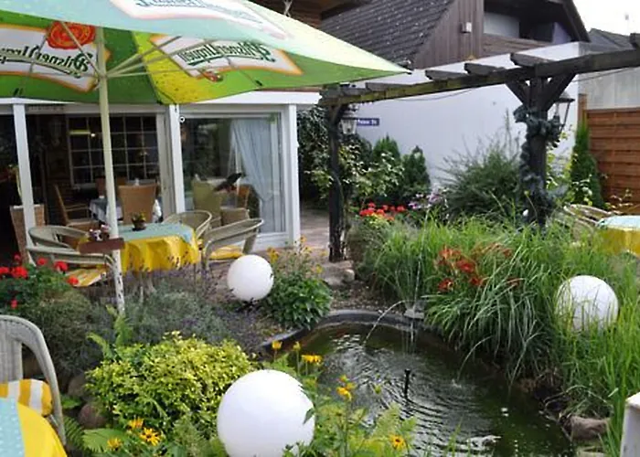 Ξενοδοχείο & Restaurant Bei Hoelzchen